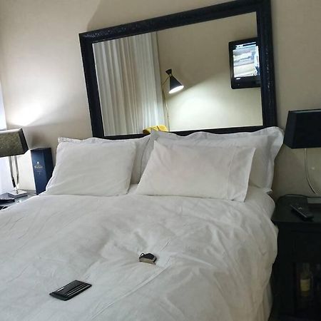 Plush Private Home Полокване Экстерьер фото