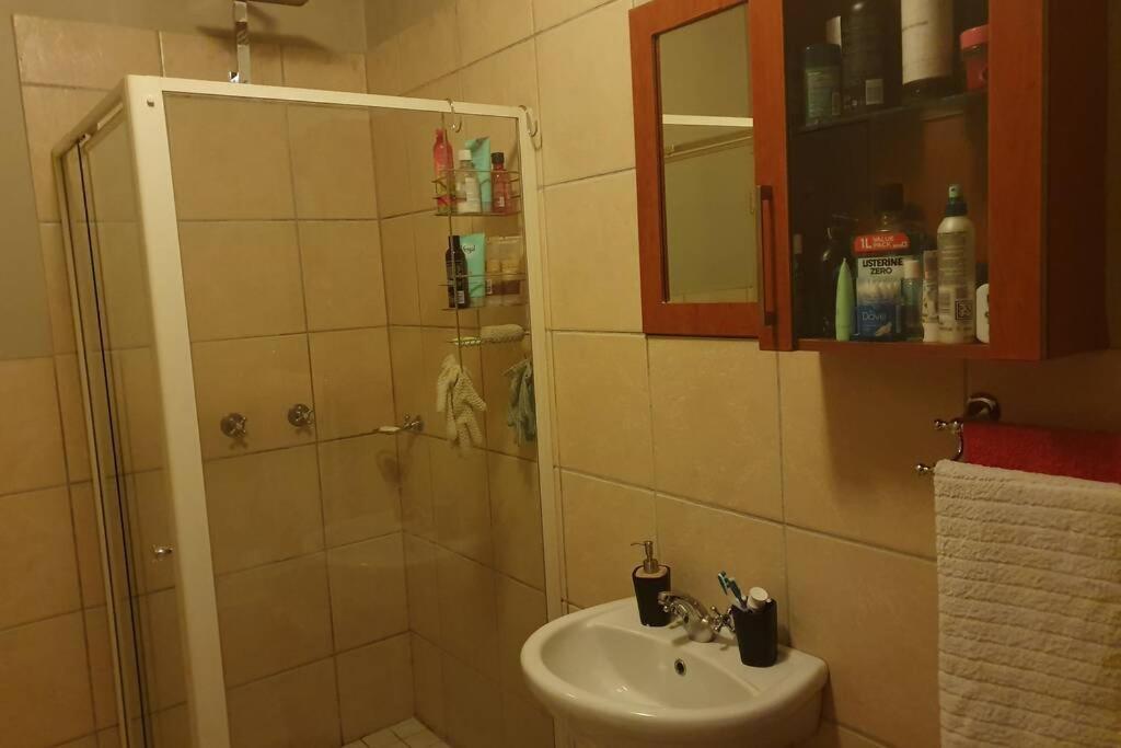 Plush Private Home Полокване Экстерьер фото